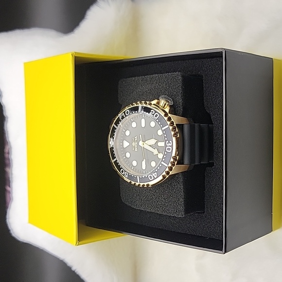 NEW 47226 Invicta Black and Gold Pro Diver Neptune Mens 48mm Gold Black Watch - Picture 5 of 7